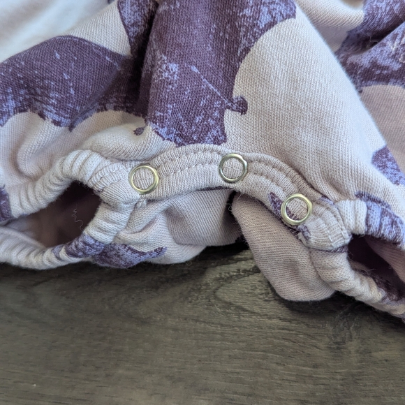 Kate Quinn Purple Bat Print Baby Romper - Picture 5 of 5